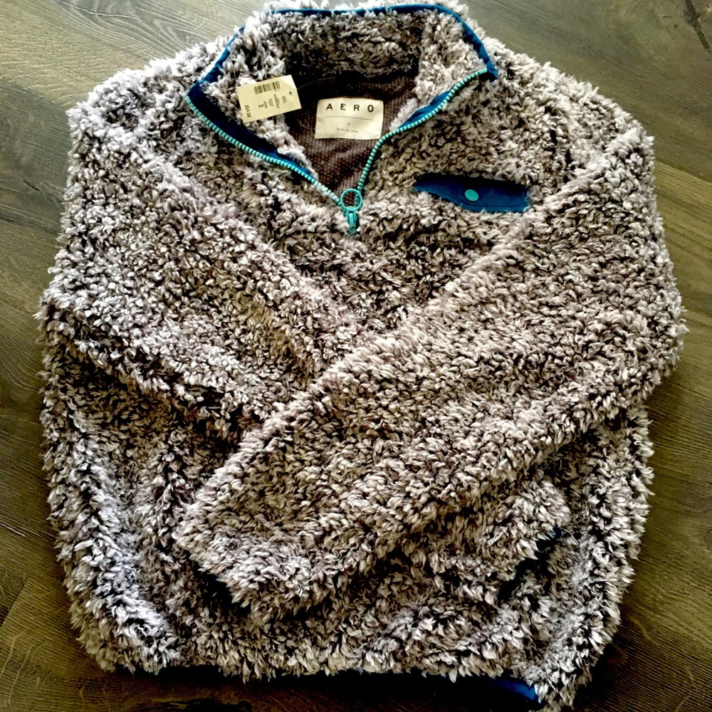 🥰Aero pull over fleece